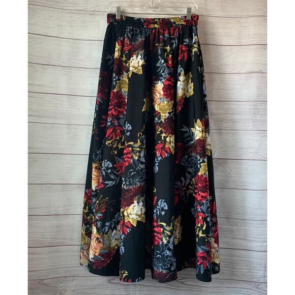 Mlle Gabrielle Long Black Floral Maxi Skirt with Elastic Waistband Size Medium - Picture 1 of 16